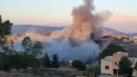 Israel's Airstrikes Hit Southern Lebanese Territory