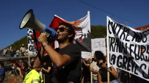 France-Wide Walkouts Break Out In Response to Budget Reductions