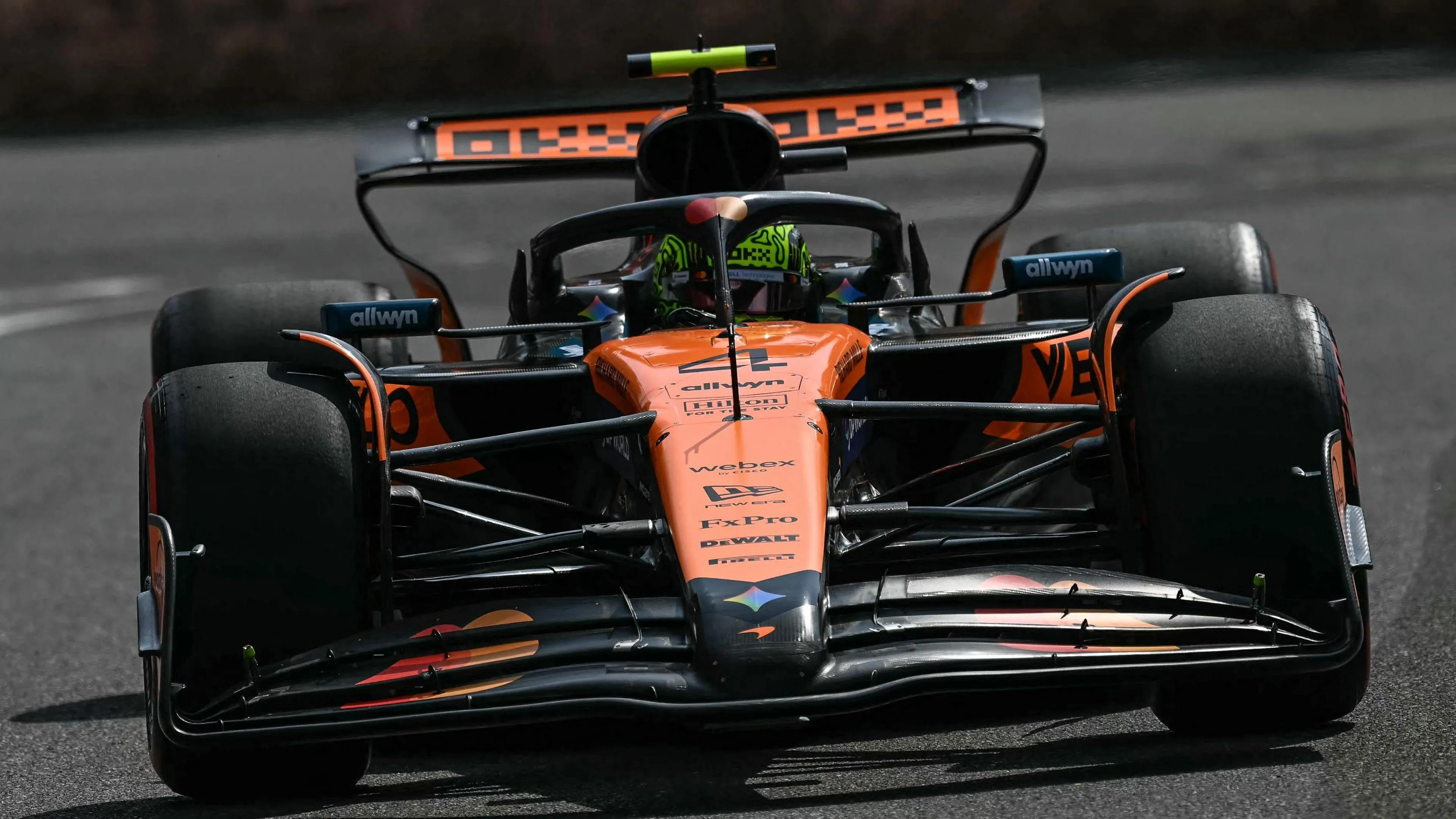 Norris Leads Oscar Piastri in Baku Practice