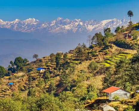 Globetrotters' Top Grassroots Travel Experiences: Genuine Moments That Benefit Everyone